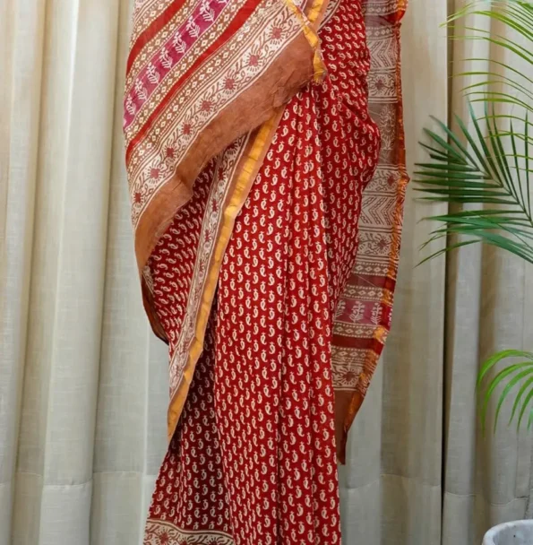 Red Chanderi silk saree with hand block printed paisley motifs – Shriyyum