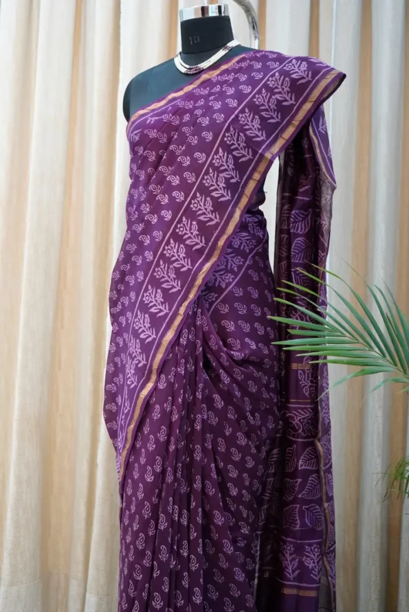 Elegant Chanderi silk saree in purple with golden zari border – Shriyyum