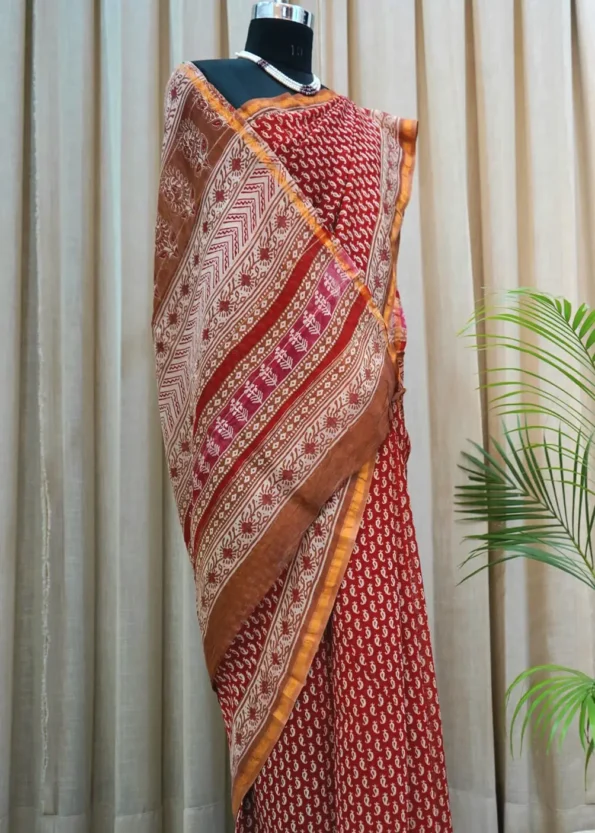Red Chanderi silk saree with hand block printed paisley motifs – Shriyyum