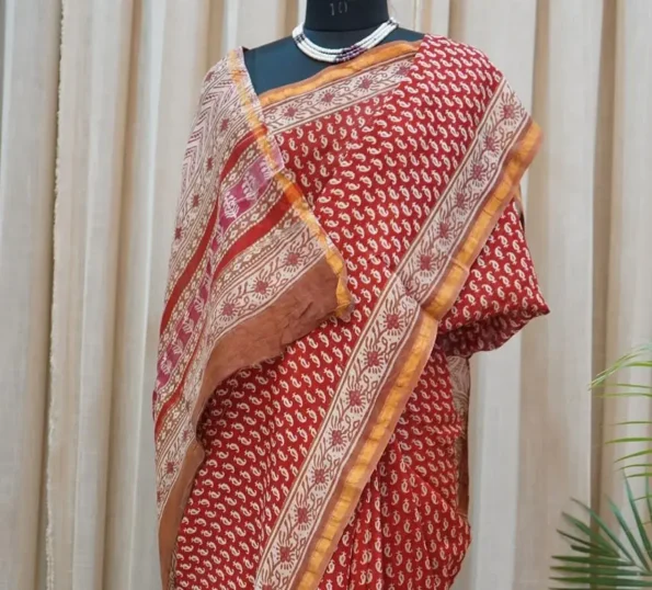 Red Chanderi silk saree with hand block printed paisley motifs – Shriyyum