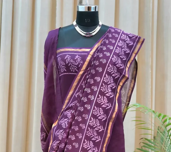 Elegant Chanderi silk saree in purple with golden zari border – Shriyyum