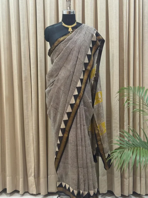 Authentic Maheshwari Silk-Cotton saree with traditional handloom weave – Shriyyum