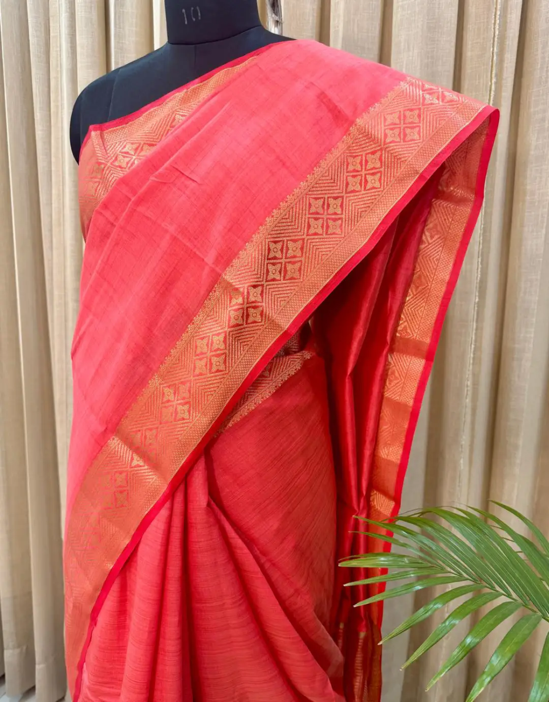 Elegant Pink Tissue Mango Silk Saree | Shriyyum Handloom Festive Collection Elegant Pink Tissue Mango Silk Saree | Shriyyum Handloom Festive Collection